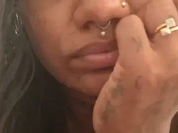 Lill  live sex cam