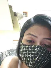 Mona Darling  live sex cam