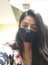 Mona Darling  live sex cam