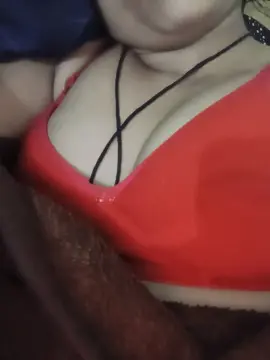 Juicy_candy68  live sex cam
