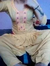 Khushi21  live sex cam