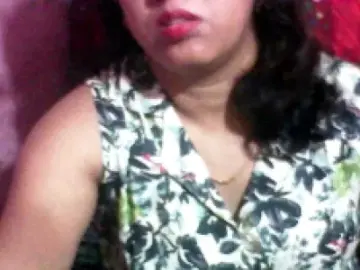 Roopalee  live sex cam