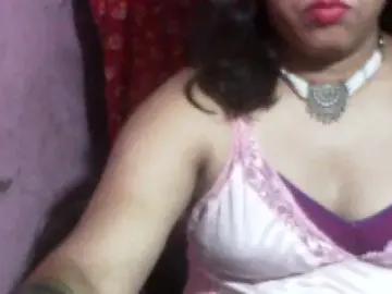 Roopalee  live sex cam