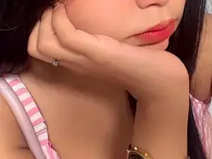 ItsAnika  live sex cam