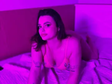 DivineTeaseMee  live sex cam