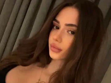 Lolachka  live sex cam