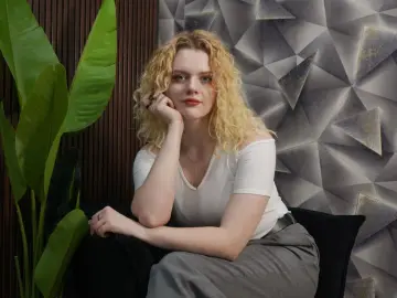 MylaBetts  live sex cam