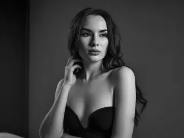 MissBelle  live sex cam