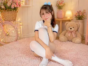 IsabelaPetit  live sex cam
