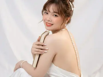 Yumiko_99x  live sex cam