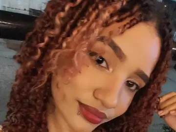 AliceGrinnerkm  live sex cam