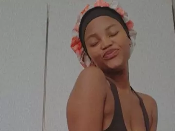 PrettyNyash  live sex cam