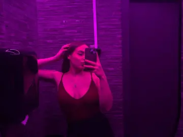 MilenaaaVoss  live sex cam