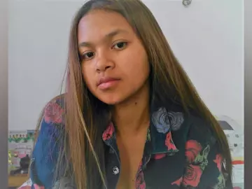 Jarevava  live sex cam