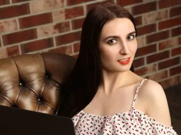 KissMeKiss  live sex cam