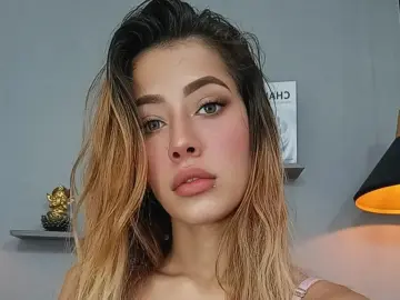 LexiStarCo24  live sex cam