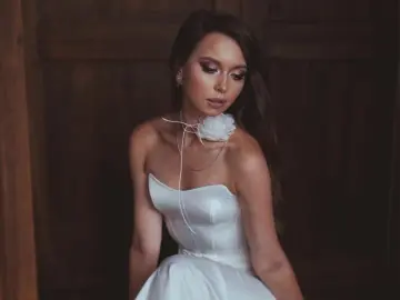 BeatriceRain  live sex cam