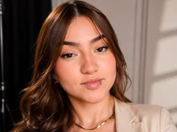 Lily_West  live sex cam