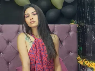 Isardrigue  live sex cam