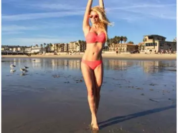 AlexaAlexys  live sex cam