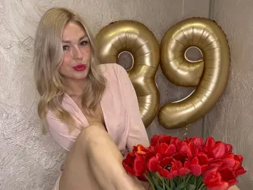 HelenOneLove  live sex cam