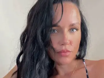 AriellaKiss  live sex cam