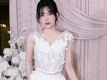 Hannaa99  live sex cam