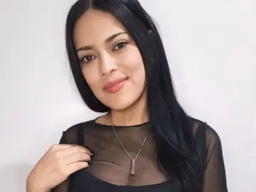 Ivonneee  live sex cam