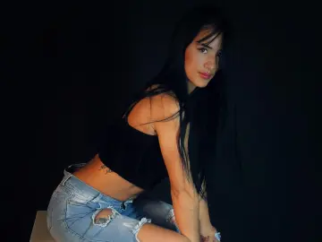 Avii_Thomsonnn  live sex cam