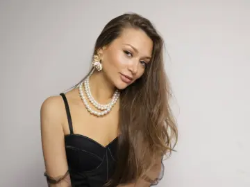 HannyMysty  live sex cam