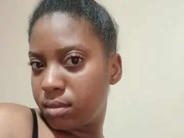 Honeyy001  live sex cam