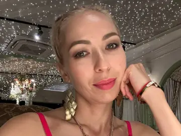 Sonya777  live sex cam