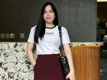 Vyxinh  live sex cam