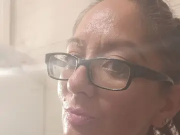 AnyaBest  live sex cam