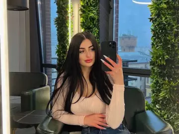 ArielGemmee  live sex cam