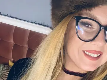 KittyHumpsX  live sex cam