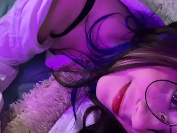 AliceCollinz  live sex cam