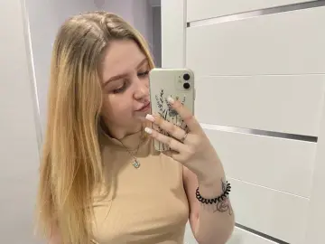 AnitaVine  live sex cam