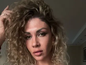 Rioxxa  live sex cam
