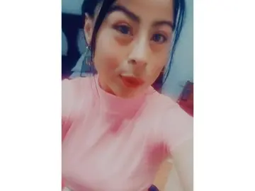LiizzSweetX  live sex cam