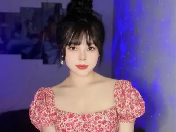 Sarahbei69  live sex cam