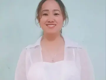 Layla84  live sex cam