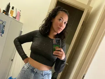 SakuraBev  live sex cam