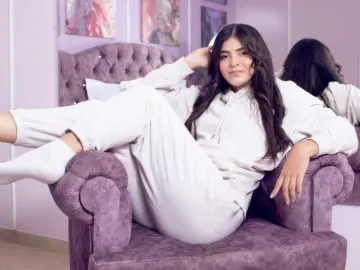 CamiDuque  live sex cam