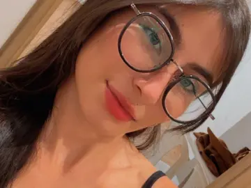 Beatriz_  live sex cam