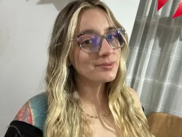 Dalila222651  live sex cam
