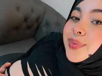 Adahara  live sex cam