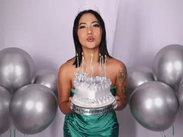 EmaClark_  live sex cam