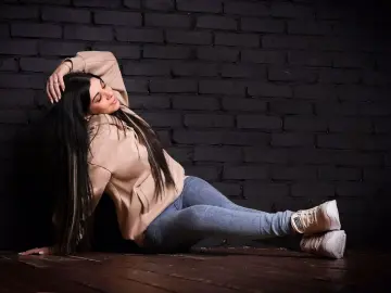 ElizabettaLee  live sex cam