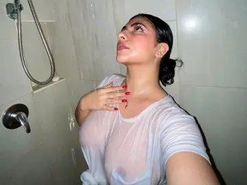 LyssaSunnyy  live sex cam